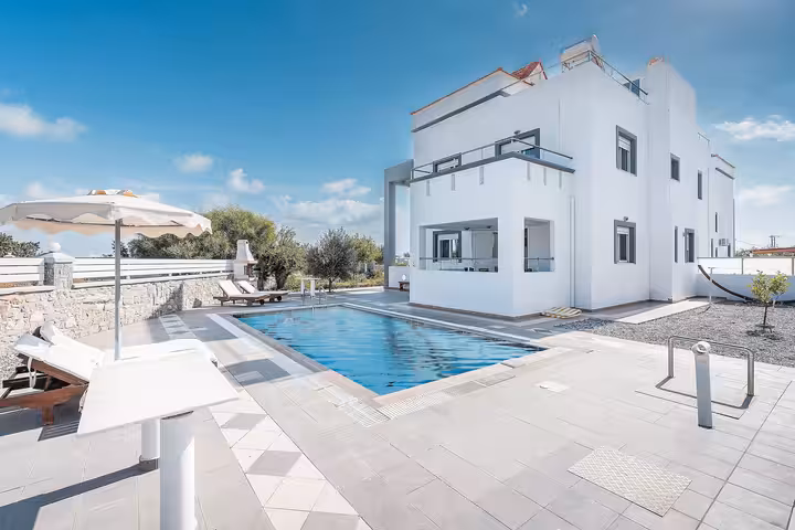 Rhodes Villas Old Town, Lindos and the Quiet South